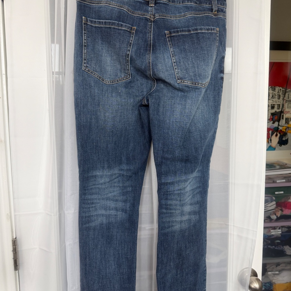 CAbi - slightly distressed jeans - Picture 3 of 5